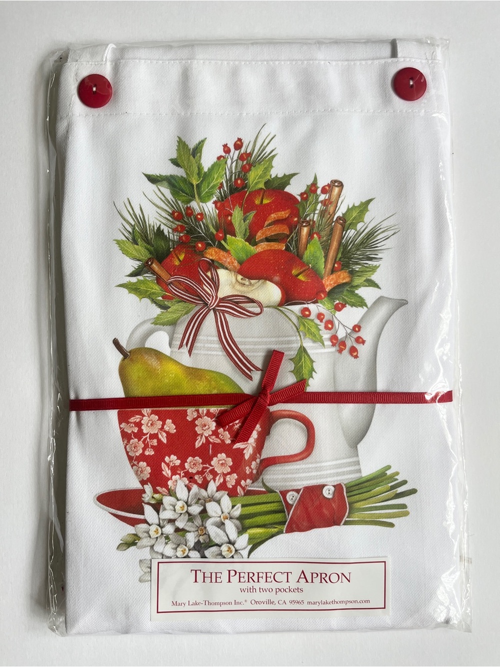 NEW Mary Lake Thompson The Perfect Apron Christmas Teapot Teacup Fruit Pockets